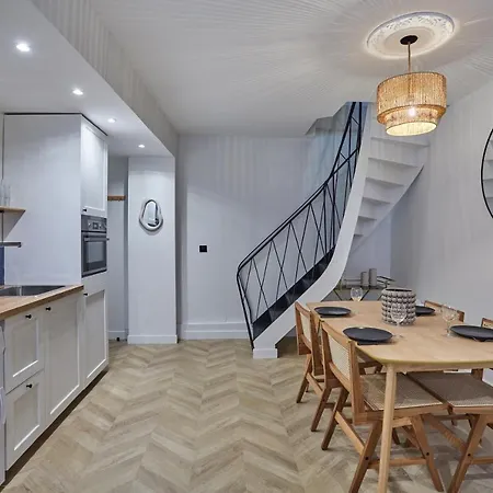 Apartment Duplex Center Of By Prestige Paris