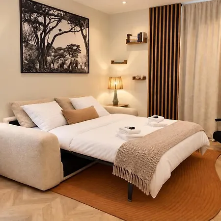 Duplex Center Of By Prestige *